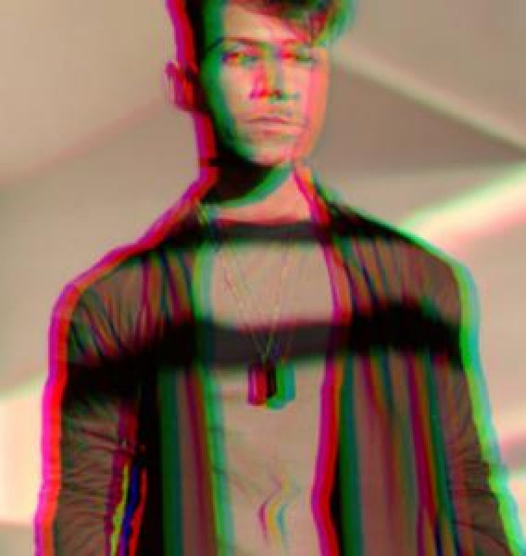18526154 viosynthx artist image 284x300 1