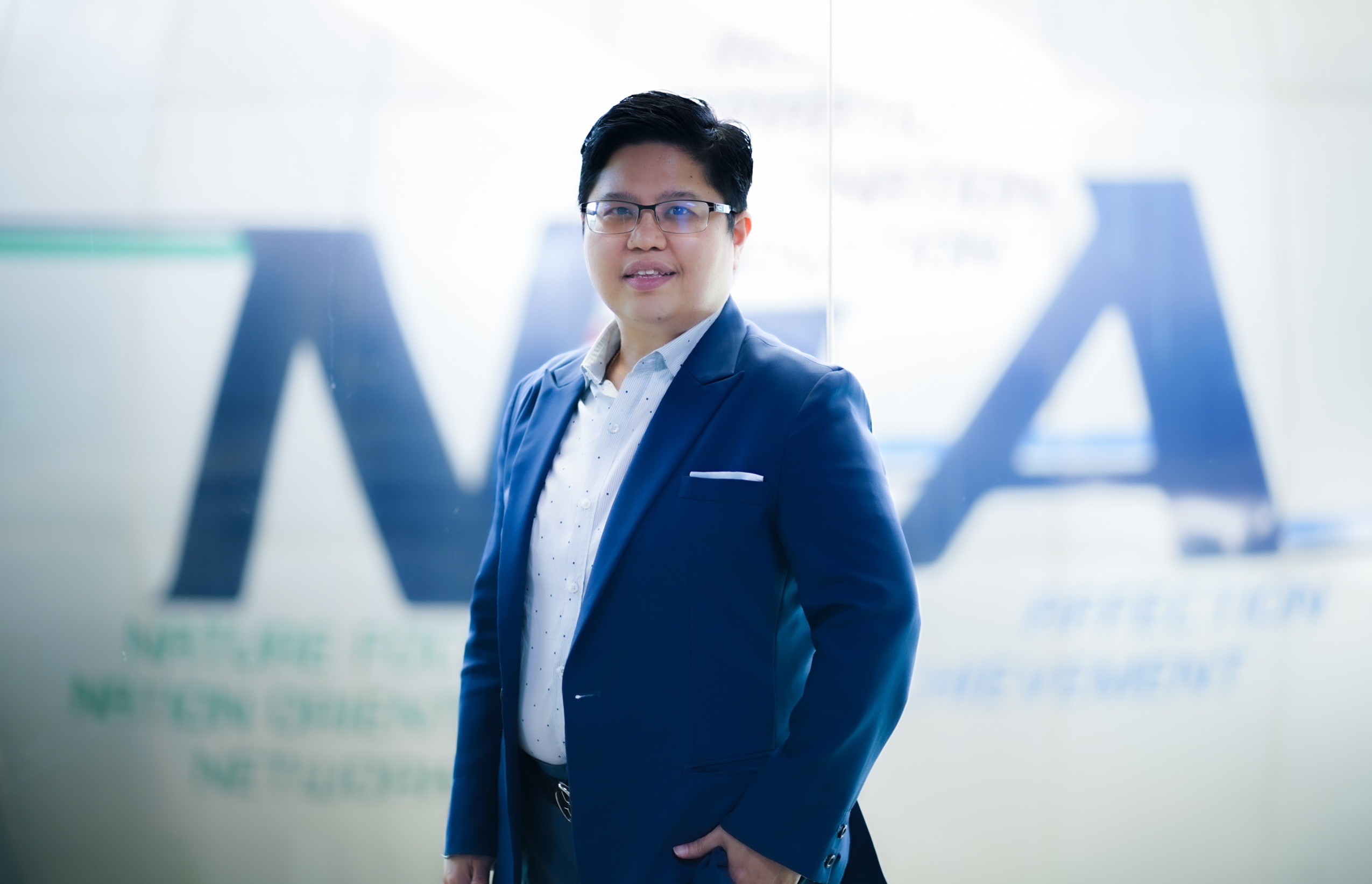 Pic Dr Krithpaka Boonfueng Execu