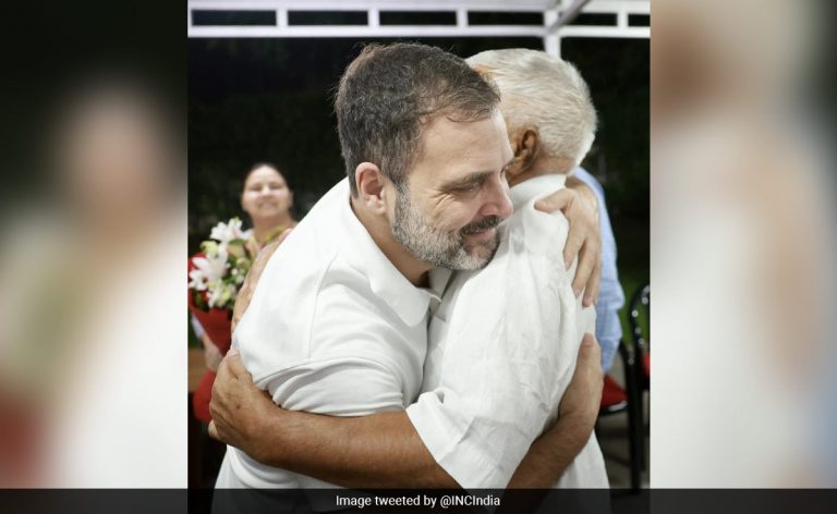 fjtmvpm8 rahul gandhi lalu yadav 625x300 04 August 23