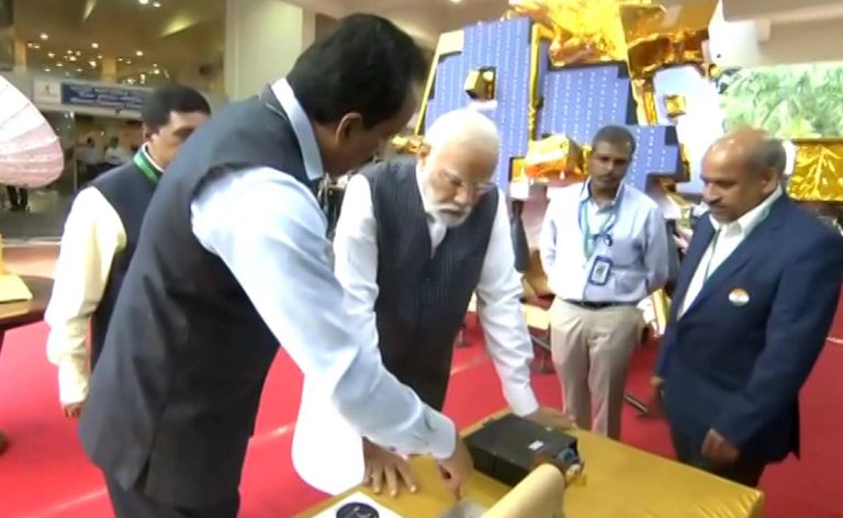 kcvardg8 modi isro 625x300 26 August 23