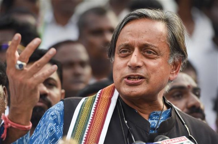 not upset or angry with anyone in party congress leader shashi tharoor