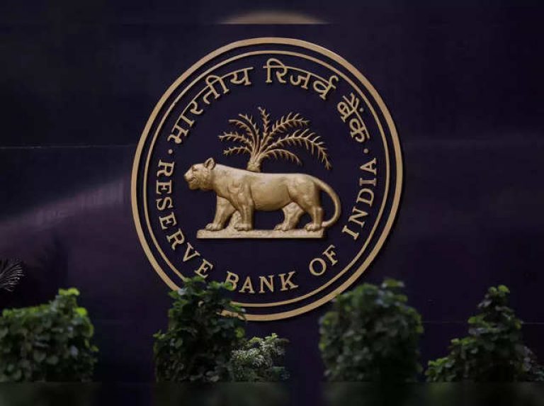 rbi may opt to roll over 5 billion forex swap