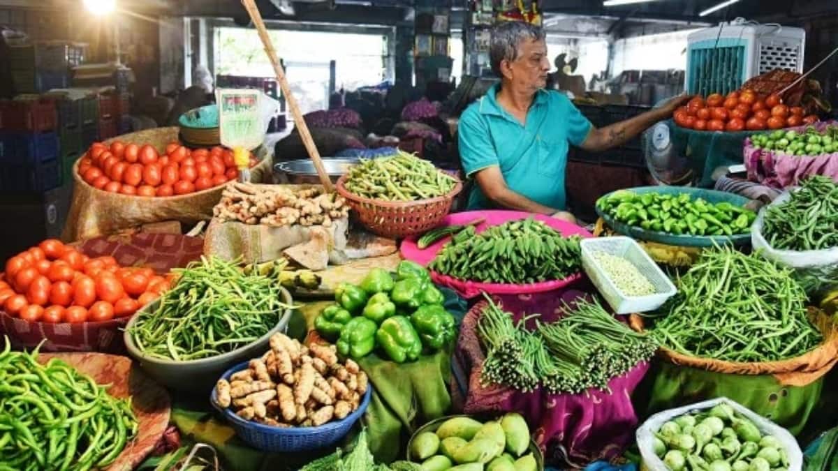 govt plans more steps to curb retail food inflation