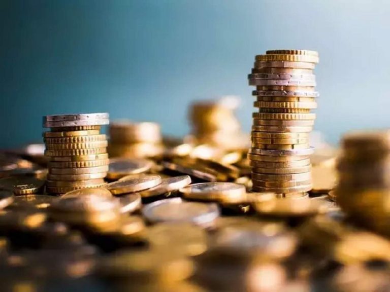 investors lap up 50 year bond insurers pension funds line up to grab a share