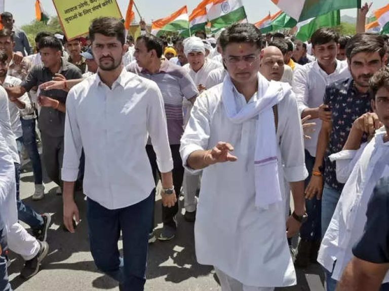 top rajasthan congress leaders in huddle over sachin pilots march against corruption