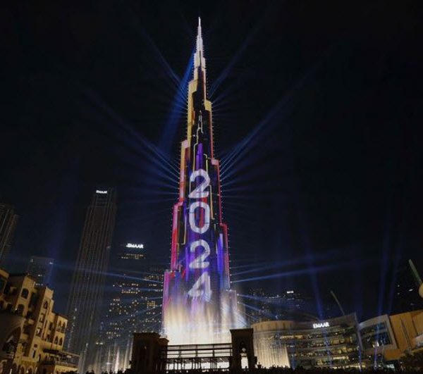 Drone show adds to Dubai’s new year thrills Arabian Post