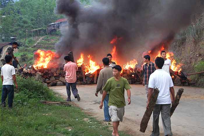 fierce debate is on among the feuding tribes on future status of manipur