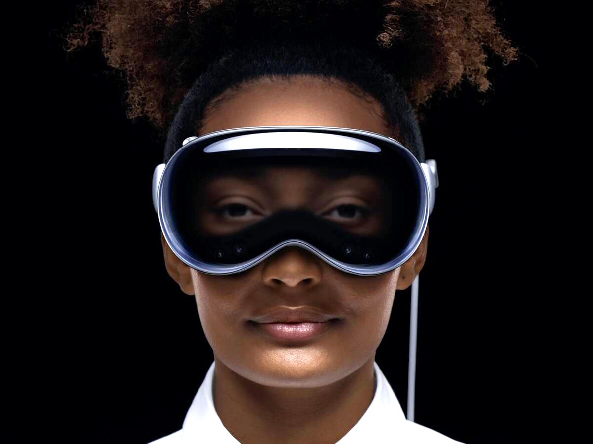 Apple Vision Pro Gear