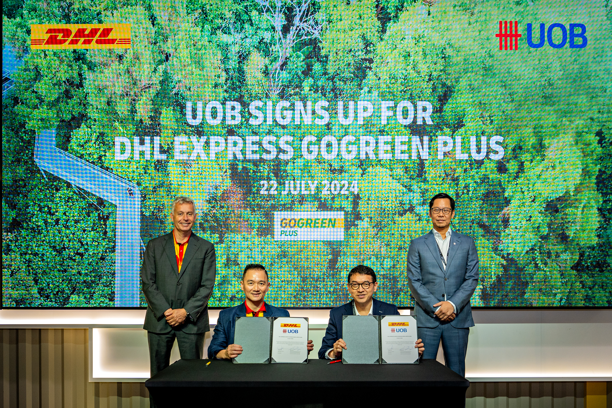 DHL UOB 13