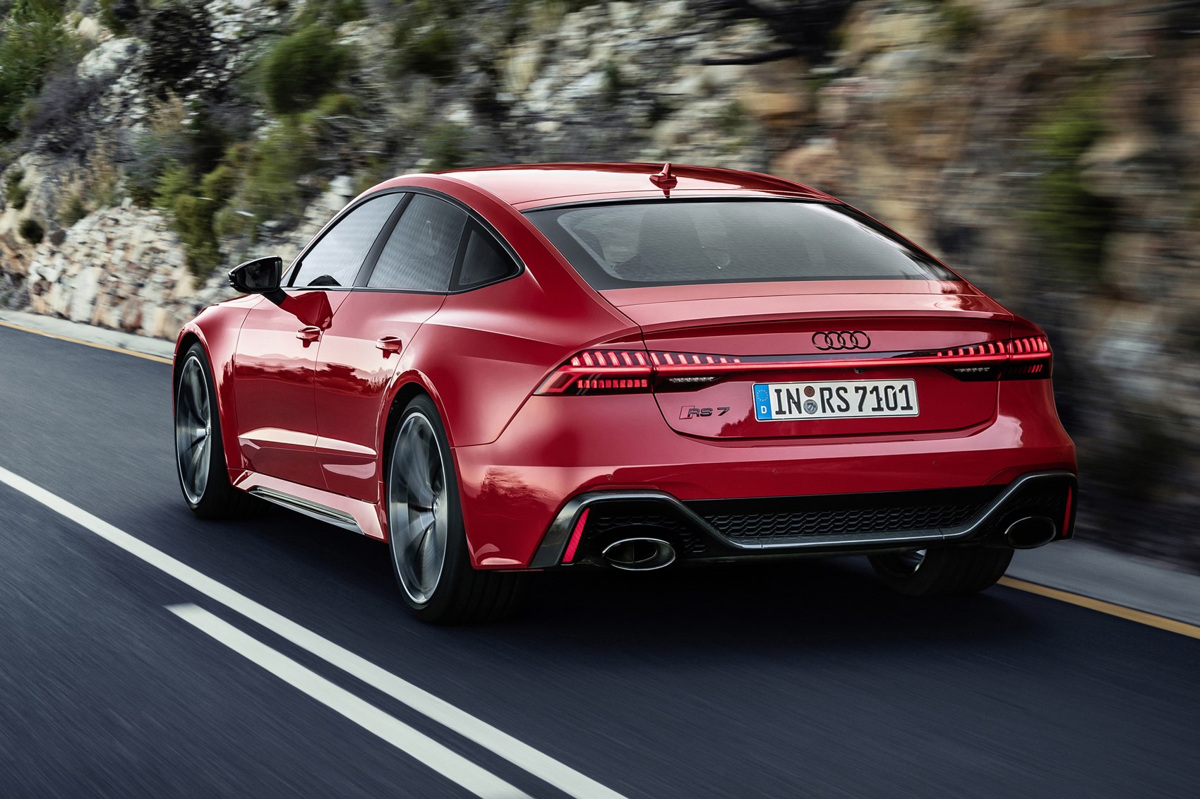 audi rs7 104