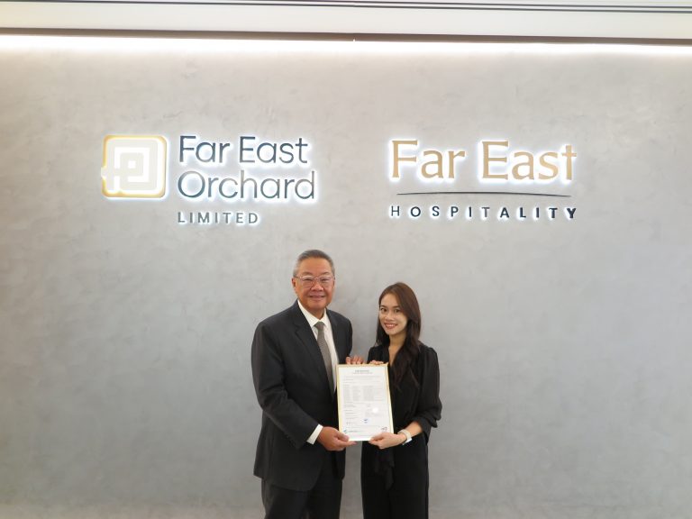 L to R Mr Arthur Kiong CEO of F