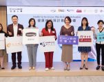 Belinda Au middle Mercedes Ho Ri 1