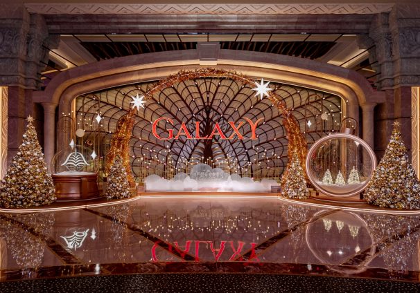 Diamond Lobby Golden Cascade