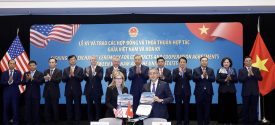 Vietnam Airlines Unveils