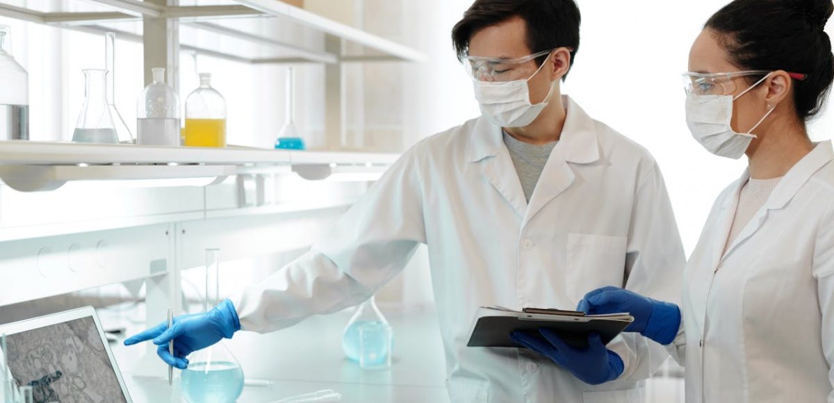 Lab Post Rethinking Laboratory Safety in a Changing Research Landscape — Arabian ...