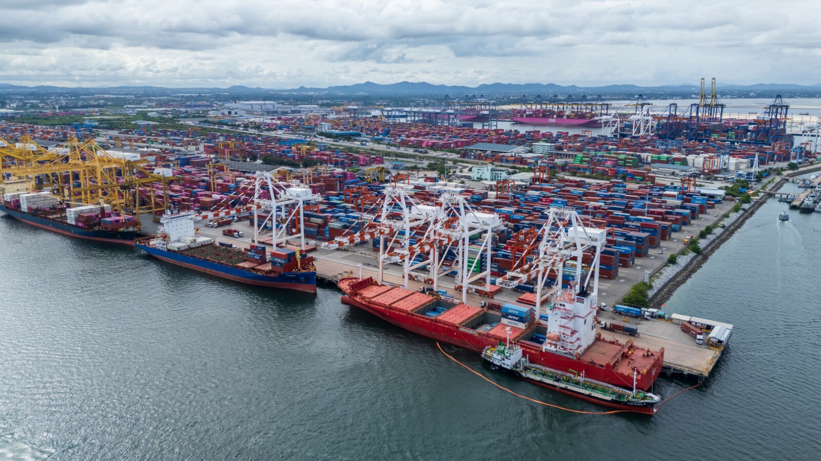 Hormuz reopening tied to sanctions relief — Arabian Post
