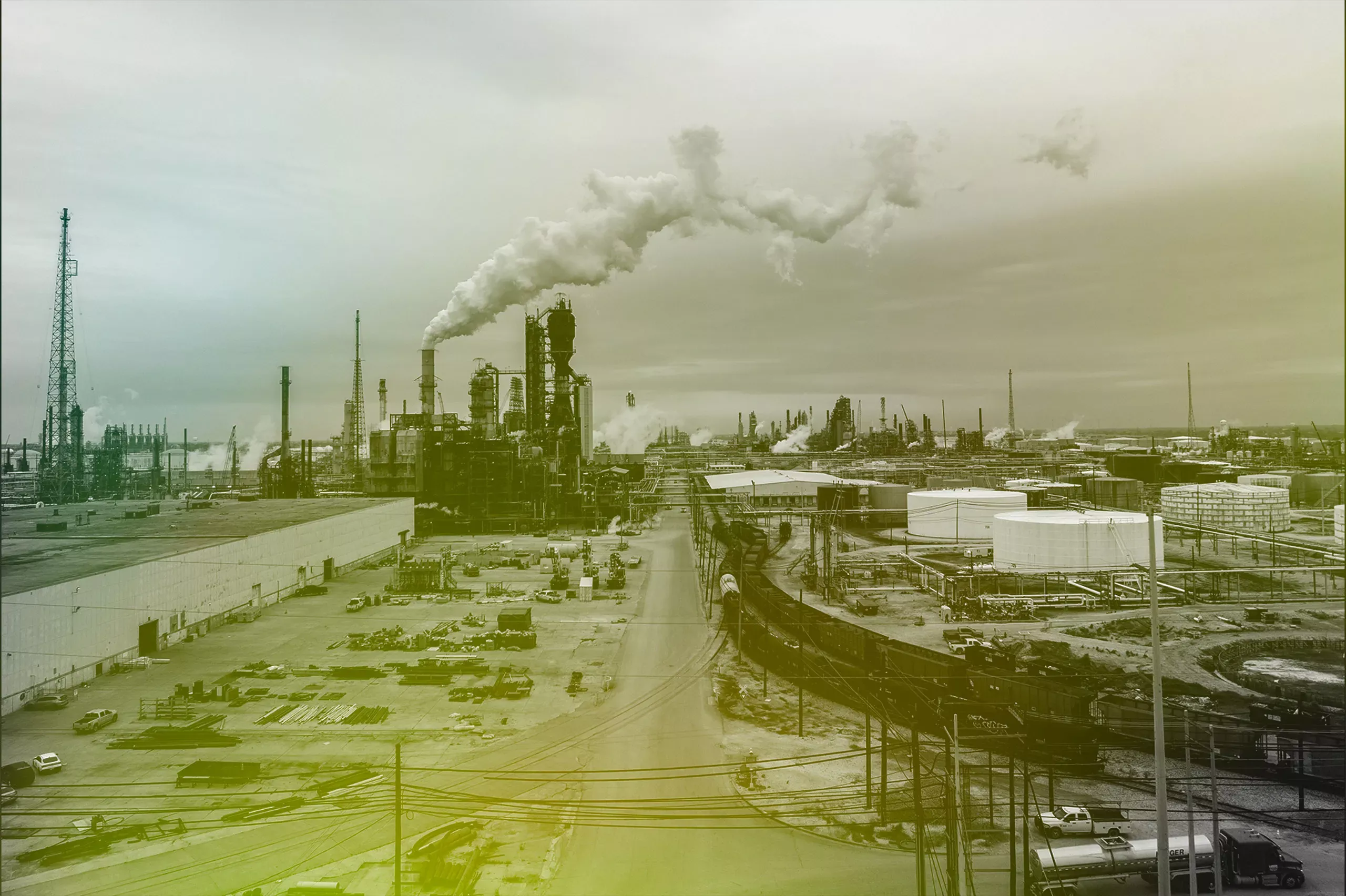 Oil advances as storm, Saudi attacks threaten supply
